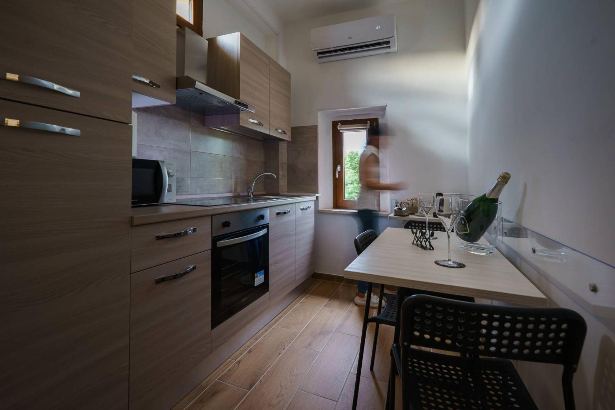 Chalet N5 Guest House 카탄차로 외부 사진